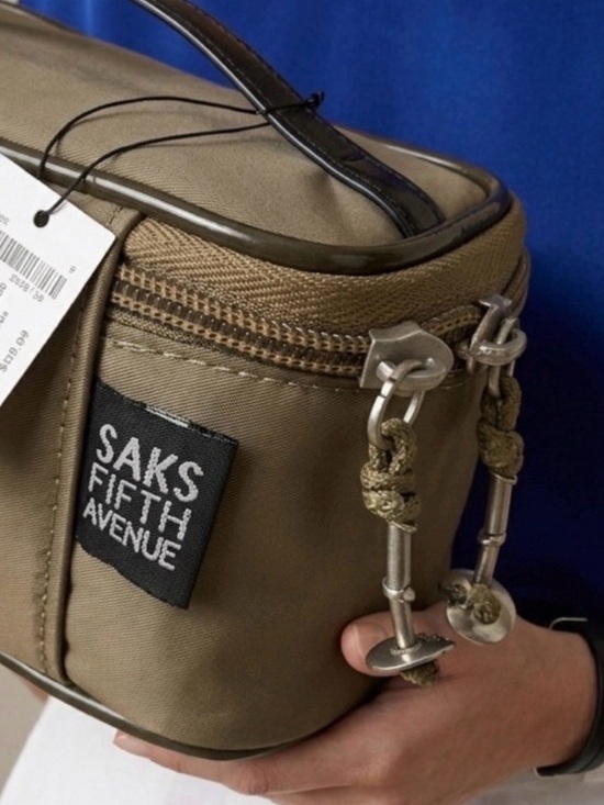 Saks Fifth Avenue Handbags - 🆕 Saks Fifth Avenue Tote Bag